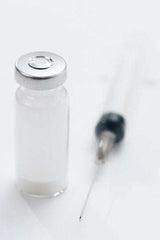 Glutathione 1-Gram injection vial with syringe for skincare and health research use